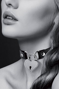 Collier ras de cou bdsm cadenas cœur noir