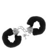 Menottes glamour habillées de fourrure